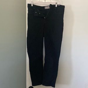 EVERLANE black high rise slim straight jeans